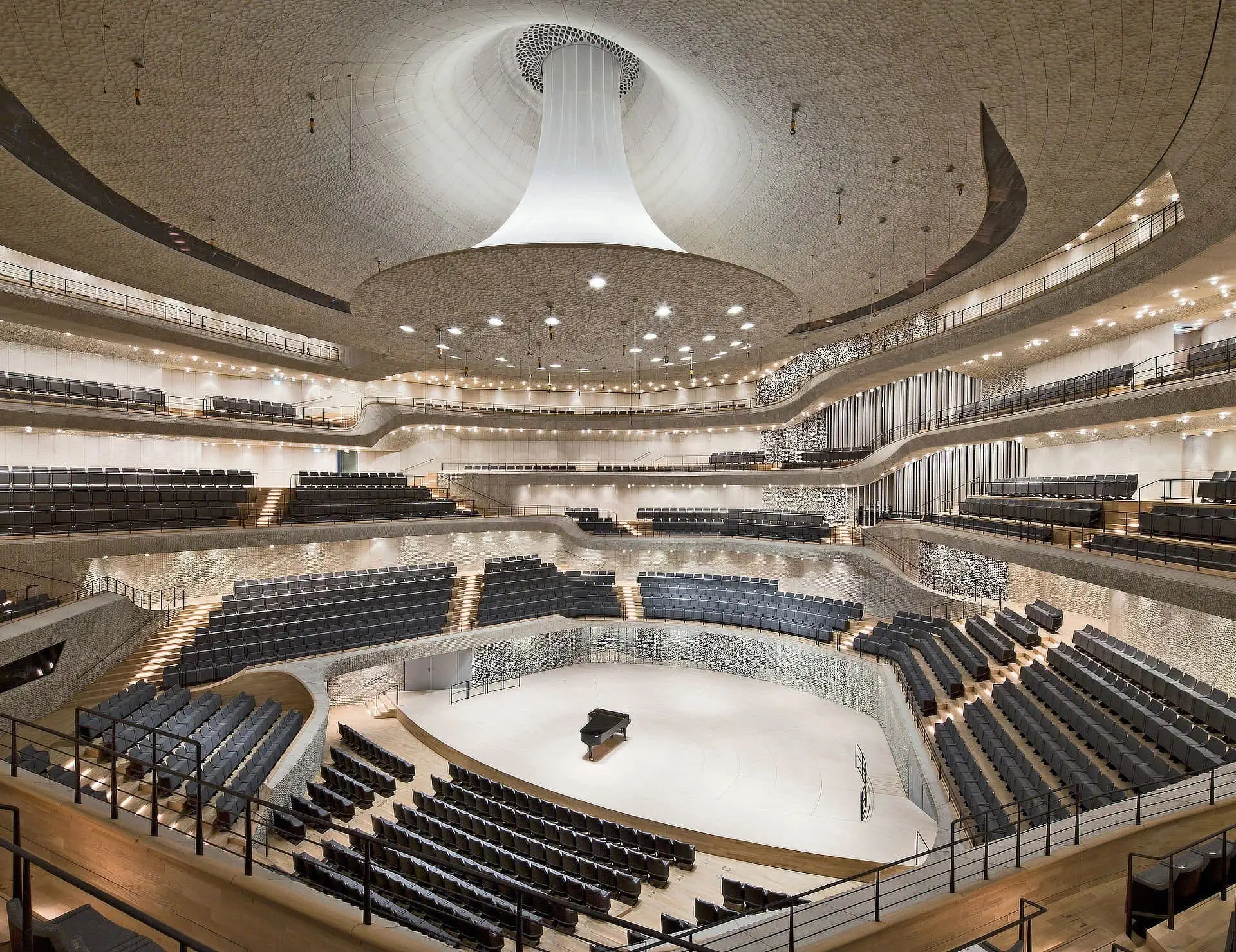 Elbphilharmonie, Hambourg, Herzog &amp; de Meuron, grande salle de concert