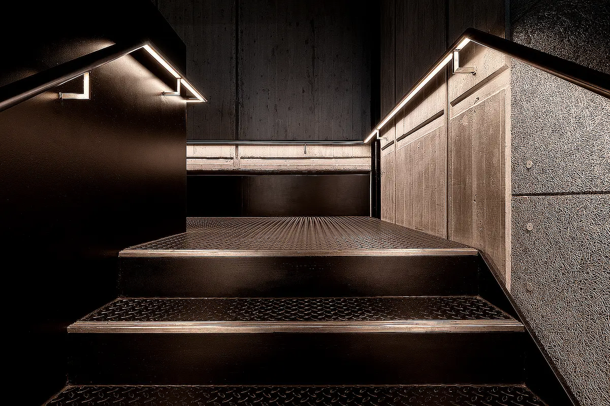 Helmholtz Zentrum Handlauf Beleuchtung