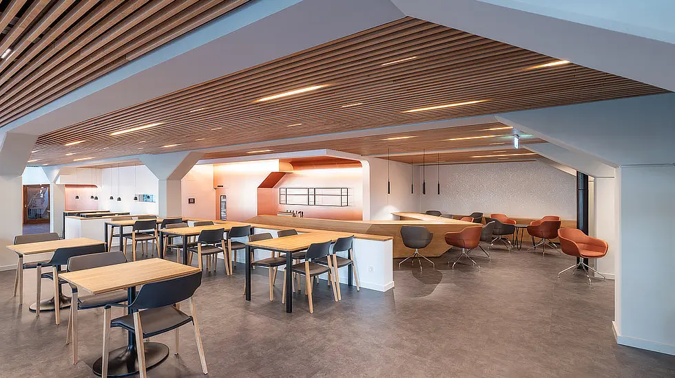 Focus-4 1Ch Darklight Ambientní obrázek komunitního centra Müllheim