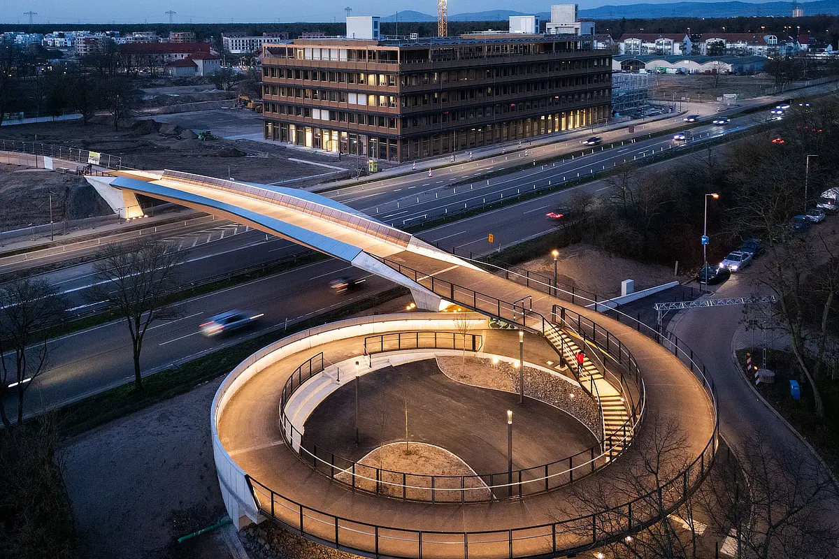 Franklin Bridge Gallery Image 3